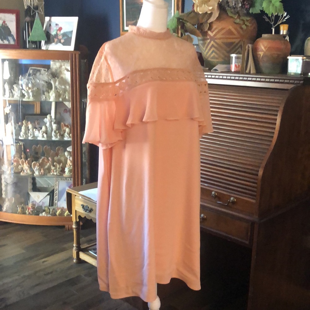 Express Peach Lace Midi Dress - Picture 2 of 15